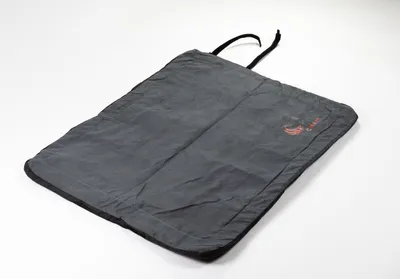 Zdjęcie produktu dla OUTCHAIR Comforter duży – koc grzewczy dla ludzi i zwierząt – 120 x 90 cm