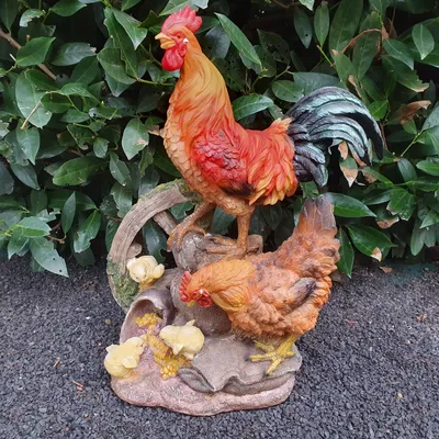 Produktbild von Gartenfigur Hahn Figur mit Huhn und Küken am Rad 44 cm