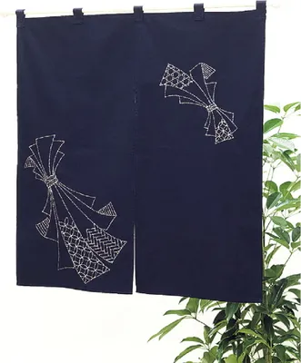 Produktbild von Olympus Sashiko Stickpackung "Vorhang", Stoff bedruckt, 93x81cm, Original aus Japan