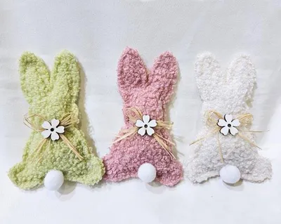Produktbild von Süßer Hase 13x8x3cm, Kuschelstoff mit Bommelschwänzchen