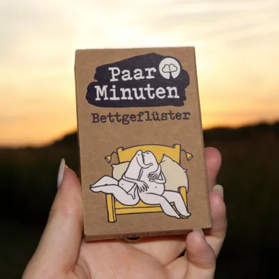 Produktbild von Paarzeit PaarMinuten Bettgeflüster – 53 spielerische Gesprächsimpulse für Paare – Hochzeitsgeschenk für Intimität zu zweit – Fragekarten für Nähe