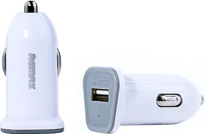 Zdjęcie produktu dla Uniwersalna ładowarka samochodowa Adapter do ładowania zapalniczki samochodowej w białym samochodzie ciężarowym