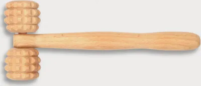 Produktbild von Massageroller, T-Form aus Holz 23,5 cm