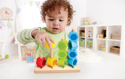 Produktbild von Hape Early Explorer Zähl- und Steckspiel, E0504