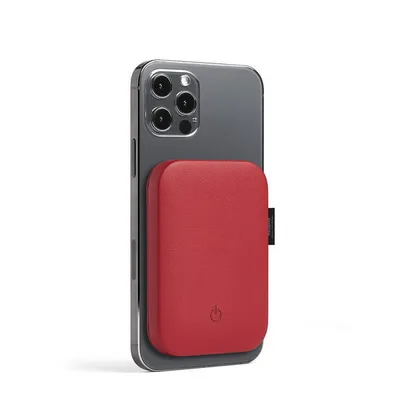 Immagine prodotto di Lexon Softpower Magnetic Power Bank - Design premium in vari colori Cammello, Nero, Blu, Rosso