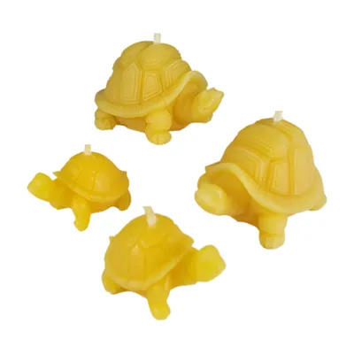 Produktbild von Bienenwachskerzen Schildkröten Kerzen 4er Set in 2 Größen – zwei große, zwei kleine