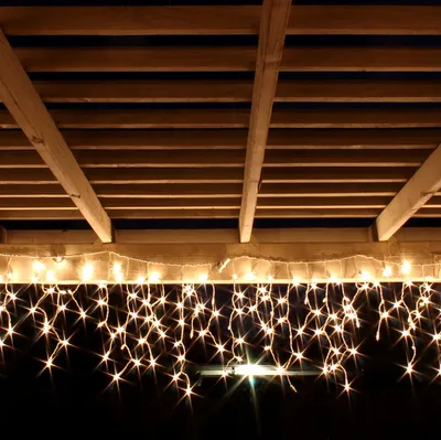 120er LED Lichtervorhang Lichterkette Eiszapfen für Innen und Außen warmweiß