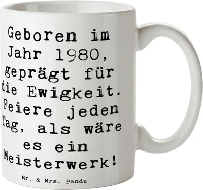 Produktbild von Mr. & Mrs. Panda Tasse Spruch 1980 Geburtstag Feier - Weiß - Geschenk, Glückwunsch, Teetasse, geboren, Kaffeebecher, Lebensfreude, Pott, Kaffeetasse, Geburtsjahr, feiern
