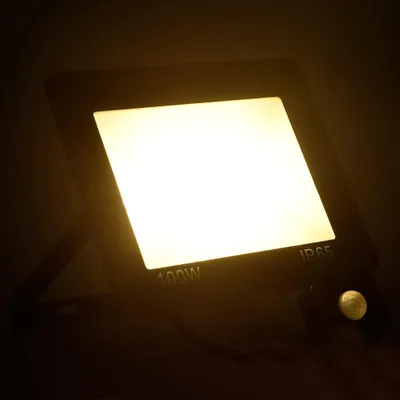 Produktbild von vidaXL LED-Fluter mit Sensor 100 W Warmweiß