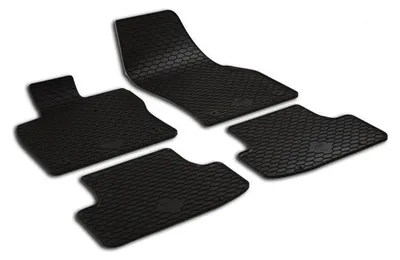 Immagine prodotto di Set di tappetini in gomma Gumarny Zubri per VW T-Roc (A11) – Anteriori + Posteriori