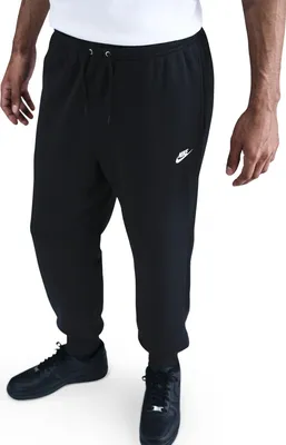 Produktbild von Nike Jogginghose Herren Club Fleece, Größe:M, Farbe:Schwarz