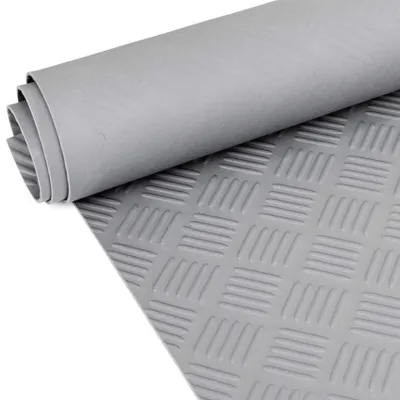 Produktbild von Gummimatte mit rutschfester Oberfläche und einfacher Reinigung, 450 x 100 cm