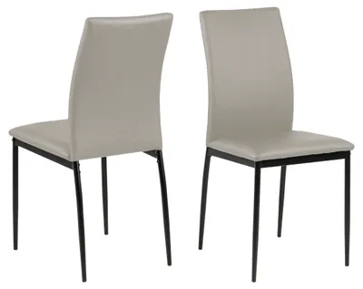 Image de Des Chaise de salle à manger taupe.