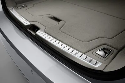 Zdjęcie produktu dla Podświetlana listwa bagażnika VOLVO XC90 II Blond 31664527