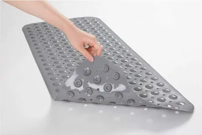 Obrázek produktu pro Uniqoos® Protiskuzová podložka do koupelny – extra dlouhá, vhodná pro vanu i sprchu, 100 x 40 cm, šedá, odolná proti plísním, vysoce kvalitní vinyl, 200 přísavek, lze prát v pračce