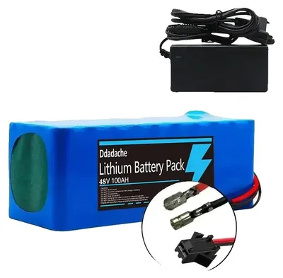 Produktbild von Lithium-Ionen-Batteriepack, 100Ah Kapazität, 48V Kompatibilität, Bullet-SM-Ladegerät