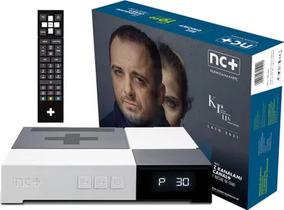 A product shot of a satellite receiver, remote control, and its packaging.