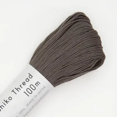 Immagine prodotto di Filo da ricamo Sashiko Olympus, cotone, spessore medio, colore 130, grigio scuro, circa 100 metri, prodotto in Giappone