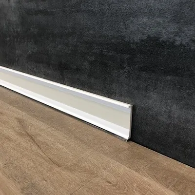 Produktbild von Sockelleiste Kunststoff 11.8 x 58 x 2500 mm Weiß PVC Fußleiste Transparente Weichlippe by PROVISTON 2.5 Meter | 1 Stück