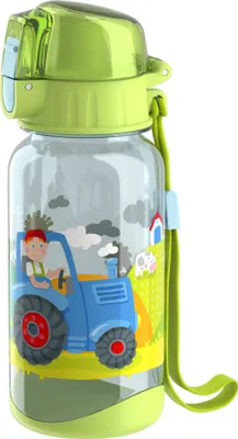 Produktbild von HABA 304486 - Trinkflasche Traktor, 400ml Kinder-Trinkflasche mit Traktor-Motiv in Grün für Kindergarten oder Schule, bpa freier Kunststoff, spülmaschinenfest, Hellgrün