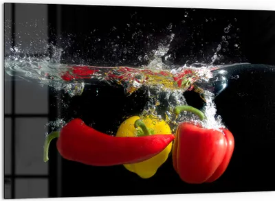 Produktbild von DEQORI Küchenrückwand Glas 60x40 cm 'Paprikaschoten im Wasser' Spritzschutz Bad Rückwand