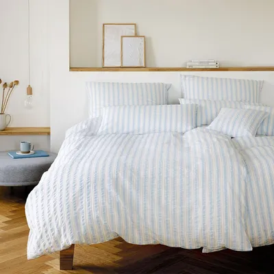 Produktbild von elegante Web-Seersucker Bettwäsche Svaneke 155x220 cm + 80x80 cm bleu