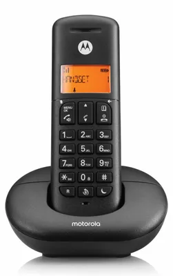 Produktbild von Motorola Trio E203 Digitales DECT-Schnurlostelefon Schwarz - 3 Mobilteile, Anrufsperre, Freisprecheinrichtung, Telefonbuch für 50 Kontakte