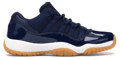 Imagen del producto de Jordan 11 Retro Low en color azul marino (talla para jóvenes) - Talla europea 37.5