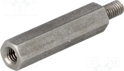 Obrázek produktu pro 10 kusů distančních vložek se závitem: vnitřní závit M4, 30 mm; vnější závit M4, 246 x 30 mm. Distanční prvky