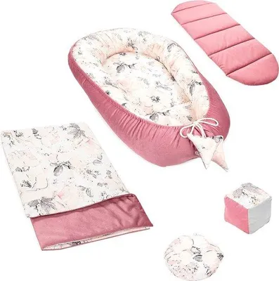 Productafbeelding van Babynest, multifunctioneel knuffelhoekje - verkrijgbaar in velours, minky of gewafelde katoen