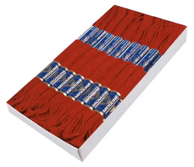 24 Docken Stickgarn rotbraun