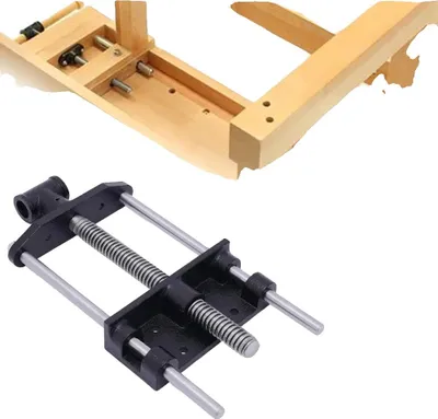 Immagine prodotto di Morsetto a vite, lunghezza 37 cm, apertura 23 cm, diametro asta metallica 2,3 cm, larghezza 17,9 cm, peso netto 3 kg