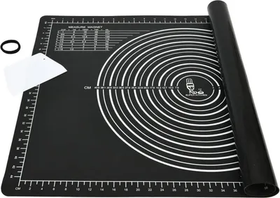 Obrázok produktu pre Veľká protišmyková silikónová podložka na pečenie s vykrajovačom na cesto čierna 71x51cm