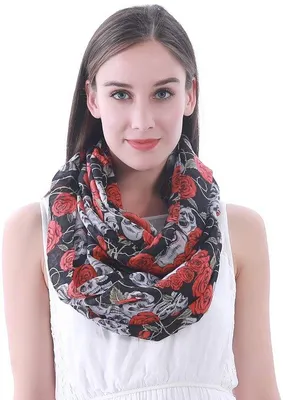 Immagine prodotto di Uniqoos® Sciarpa elegante da donna con motivo teschio e rose, morbida e leggera, circa 180 x 90 cm – accessorio versatile per tutti i giorni
