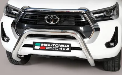 Produktbild von J&J AUTOMOTIVE | Ladekantenschutz Stoßstange Schweller Für Toyota Hilux ab 2021 Ø 76mm, Edelstahl Chrom, Auf Stoßfänger, Hinten, Stoßstangen, Ladekantenschutz, Kofferraum Schutz