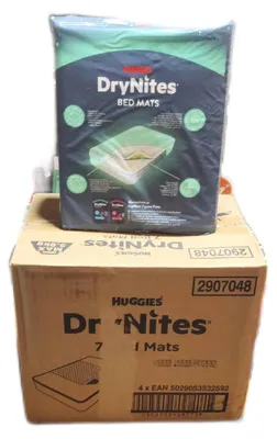 Zdjęcie produktu dla Huggies DryNites Bed Mats Jednorazowe podkłady na łóżko 78x88cm Podkłady 4 x 7 szt.