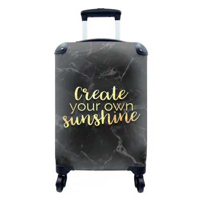 Produktbild von MuchoWow® Koffer Handgepäck Trolley Rollkoffer Kleine Reisekoffer mit 4 Rollen - Zitate - Sonne - Gold - Marmor - Cabin Size < 55x40x23 cm & 55x40x20 cm - Fotokoffer - Kabinenkoffer - Boardgepäck - Reise-Box - Reisekoffer - Reisegepäck - Koffer mit Bild - Trolley für Kinder