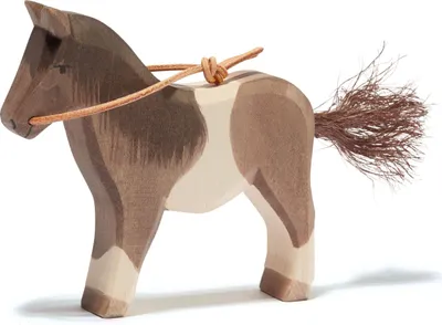 Produktbild von Ostheimer Spielfigur aus Holz, in reiner Handarbeit gefertigt, 10,5 cm hoch