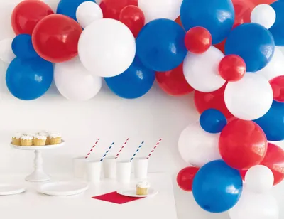 Produktbild von Luftballongirlande blau weiß rot Ballongirlande