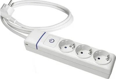 Productafbeelding van Wandcontactdoos met 3 stopcontacten en schakelaar, merk Solera, model 8013pil (1,5 meter)