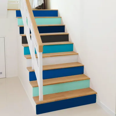 selbstklebende Dekorfolie für Treppenstufen, Modell 036-037 – Decords, Produktansicht 1