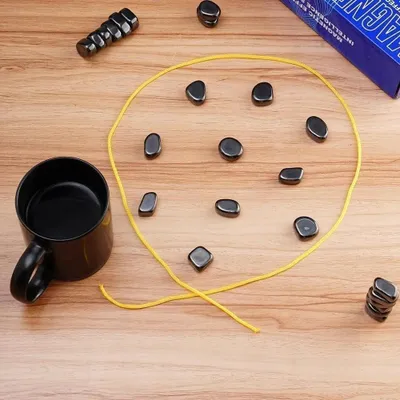 Produktbild von Magnetsteine Magnetspiel Strategiespiel Geschicklichkeitsspiel Lernspiel 30 Steine für Kinder und Erwachsene