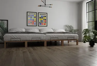Produktbild von Gigapur G56 Massivholz-Bett 380x200 cm – Kiefer Natur massiv, inkl. Lattenrost & Matratzenbügel, Betthöhe 29 cm, Naturbelassenes Holzbett