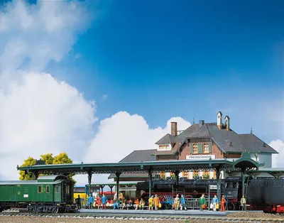 Produktbild von FALLER 120181 - Bahnsteig HO