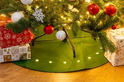 Produktbild von Teppich MagicHome Weihnachten, grün, unter Weihnachtsbaum, mit Sternen, 22x LED, warmweiß, 2xAA, 90 cm