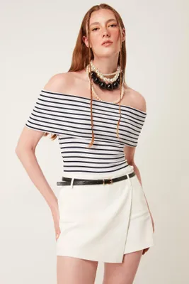Produktbild von Off-Shoulder Ball, Black White, XS
