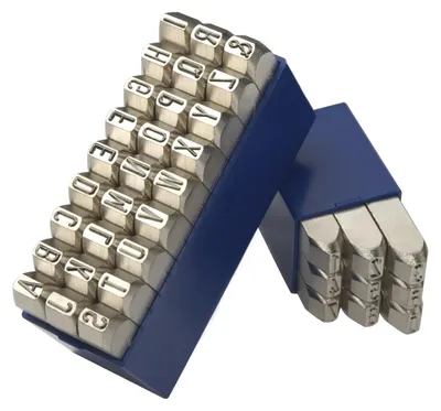 Schlagzahlen & Buchstaben 0-9, A-Z, &, 8 mm, vernickelt