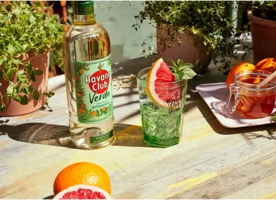 Image de Havana Club VERDE Rum 35% Vol. 0,7l
