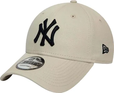 Produktbild von NEW ERA LEAGUE ESSENTIAL 940 NEYYA Beige