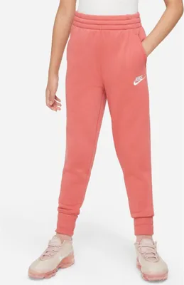 Produktbild von Nike G Nsw Club Flc Hr Ftd Pnt Lbr Adobe/Adobe/White Adobe/Adobe/White Xs